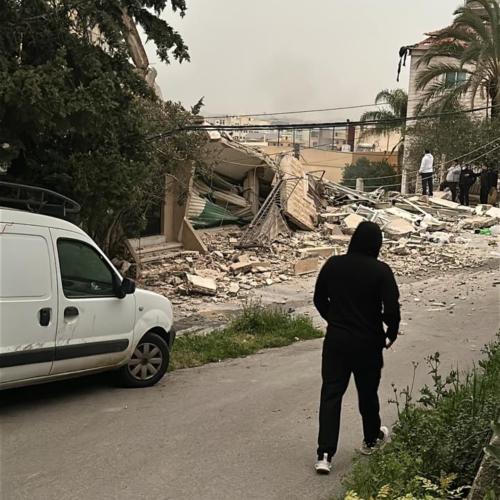 IMG-20260405-WA0082 مجزرة في كفرحتى فجراً… عائلة بكاملها تحت الأنقاض (صور)